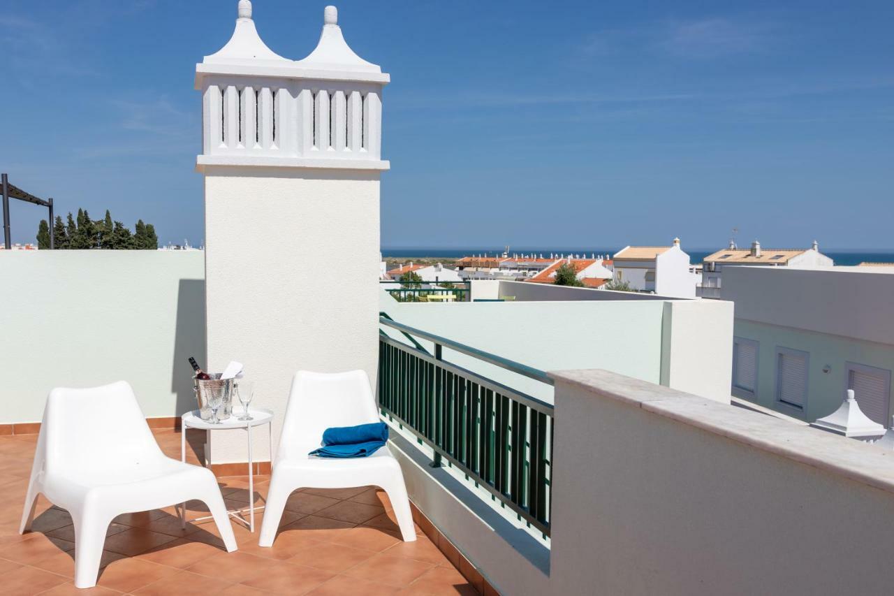 Penthouse Cabanas Sun - Algarve กาบานัส เด ตาวีรา ภายนอก รูปภาพ